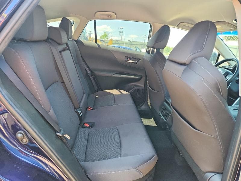 2023 TOYOTA VENZA LE 11