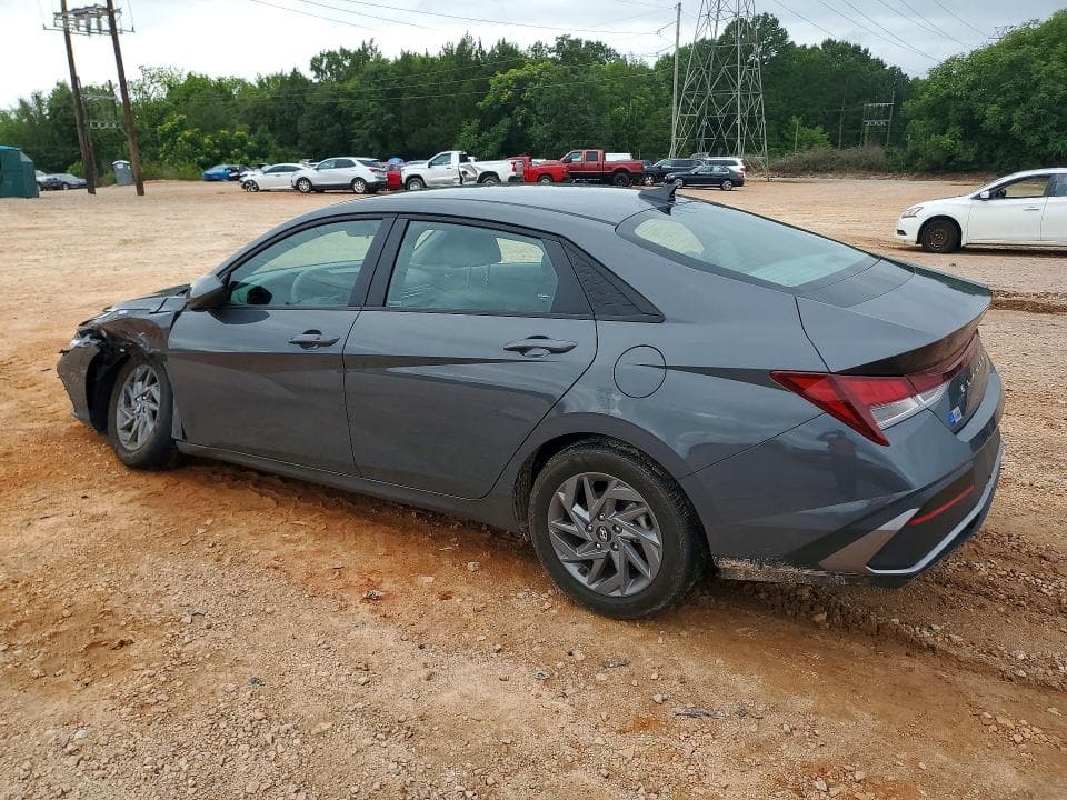 2024 HYUNDAI ELANTRA SEL 2