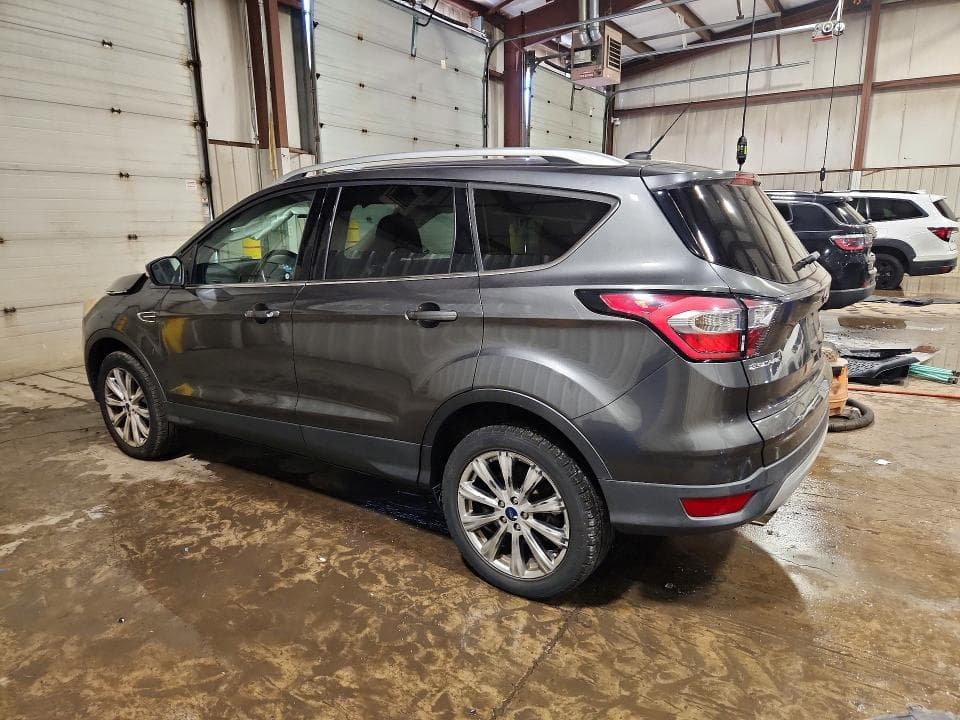 2017 FORD ESCAPE TITANIUM 2