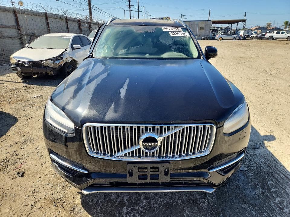 2018 VOLVO XC90 T6 5