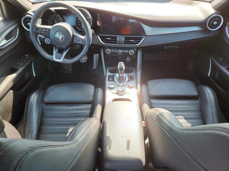 2022 ALFA ROMEO GIULIA SUPER 8