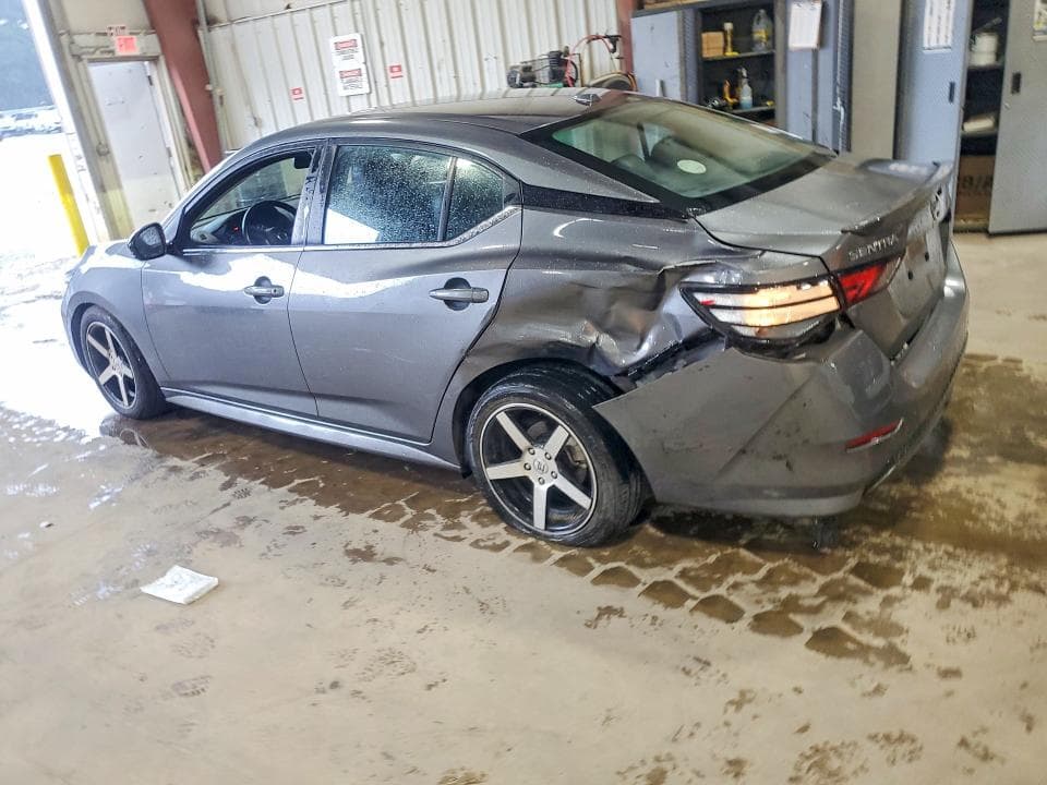 2021 NISSAN SENTRA SR 2