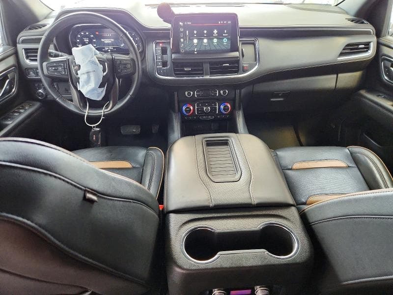 2022 GMC YUKON AT4 8