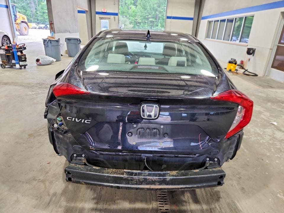 2018 HONDA CIVIC EX 6