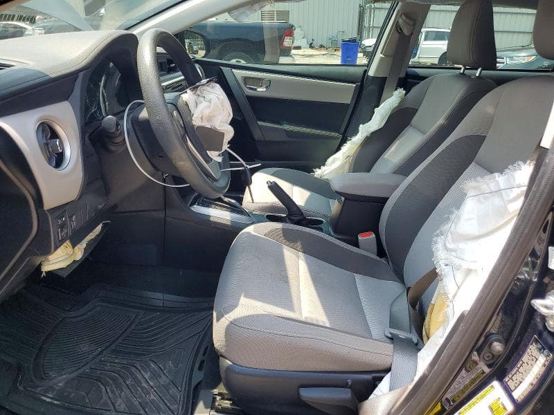 2017 TOYOTA COROLLA LE 7