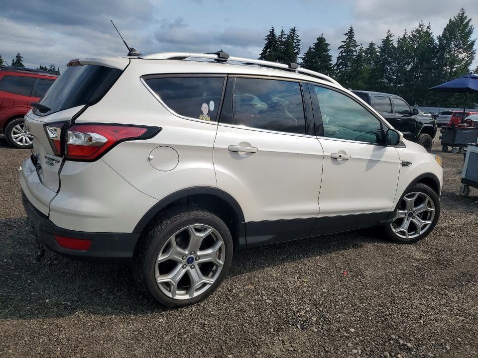 2018 FORD ESCAPE TITANIUM 3