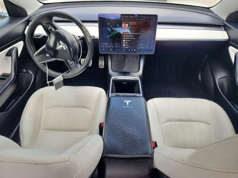 2021 TESLA MODEL 3 8