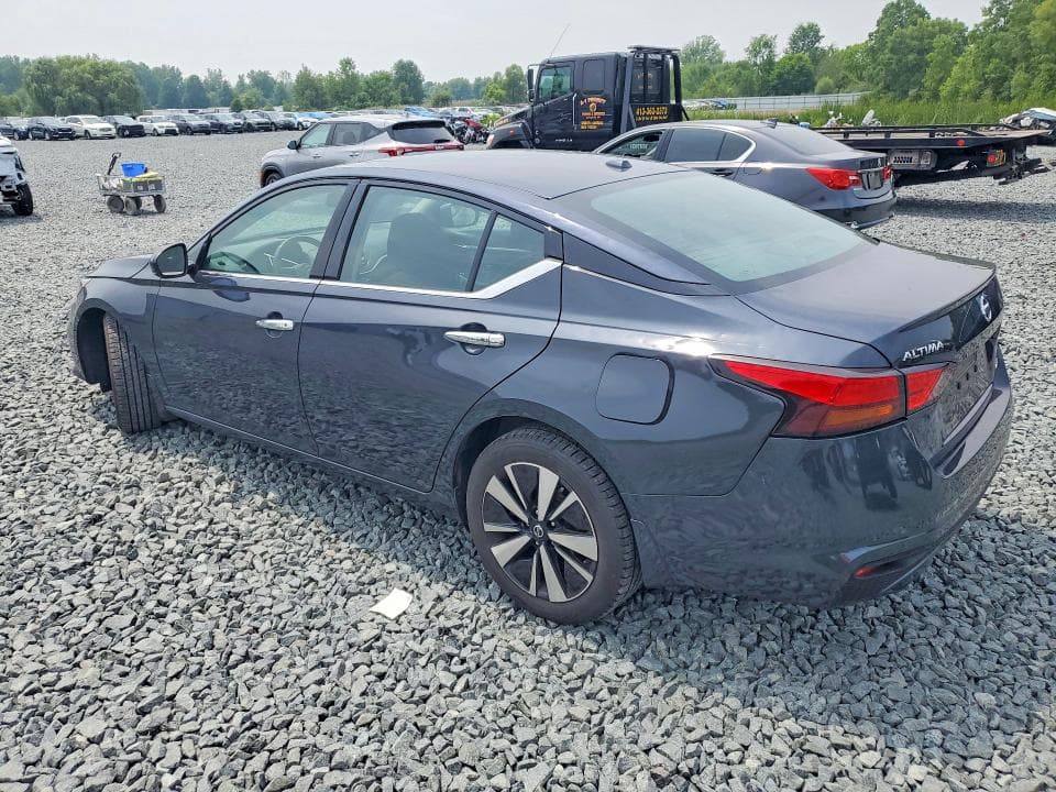 2020 NISSAN ALTIMA SV 2