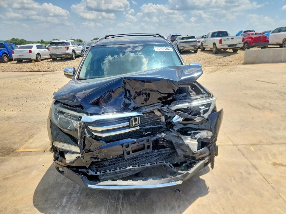2017 HONDA PILOT ELITE 5