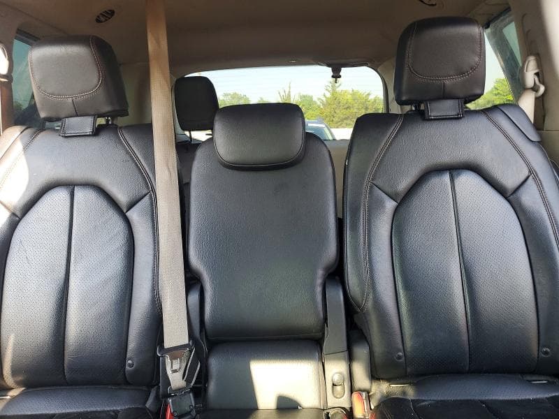 2019 CHRYSLER PACIFICA TOURING L 10