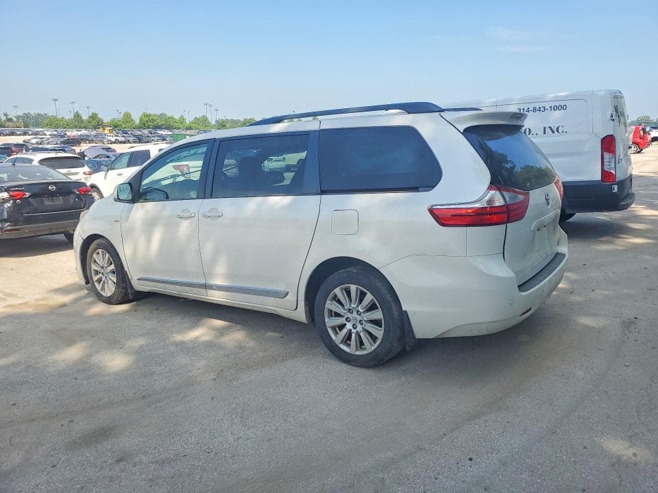 2017 TOYOTA SIENNA XLE 7-PASSENGER 2