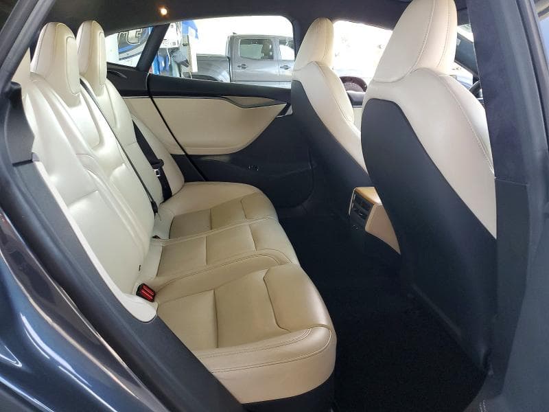 2020 TESLA MODEL S 10