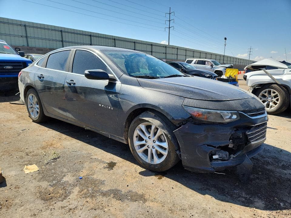 2017 CHEVROLET MALIBU LT 4