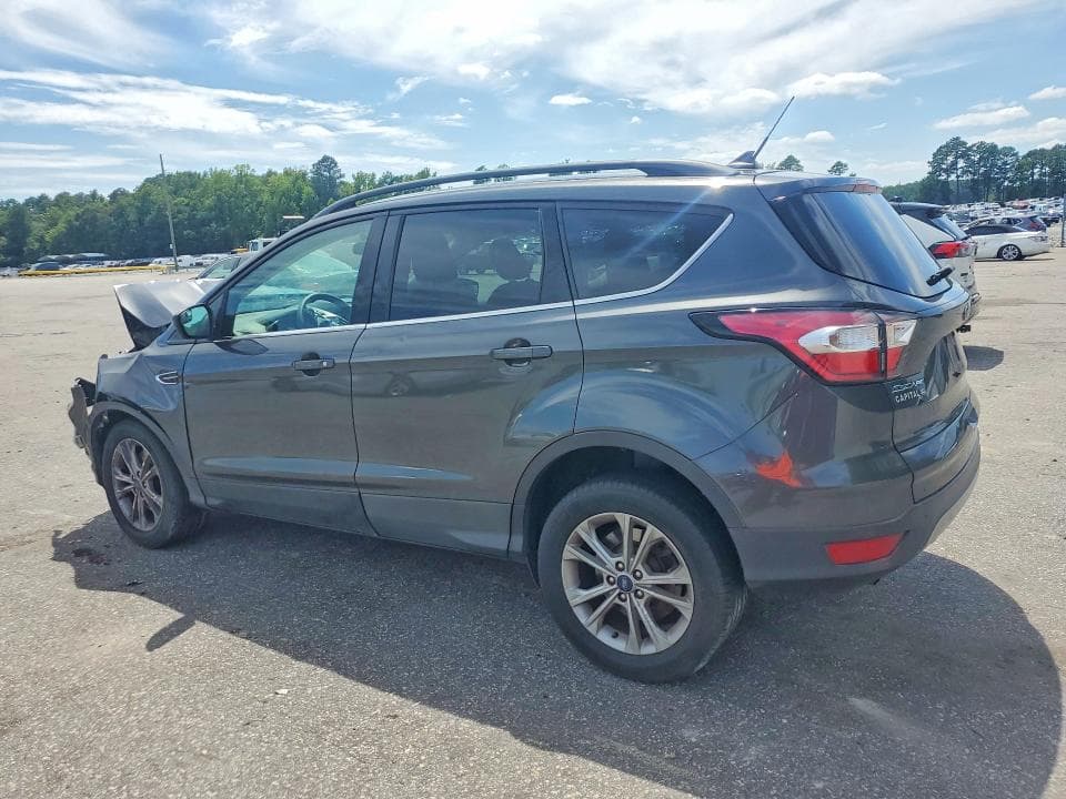 2018 FORD ESCAPE SE 2