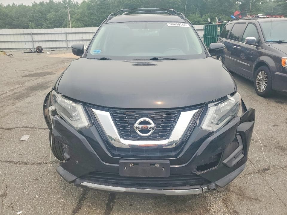 2017 NISSAN ROGUE SV 5