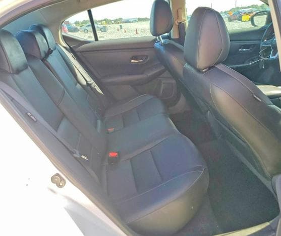 2021 NISSAN SENTRA SR 10