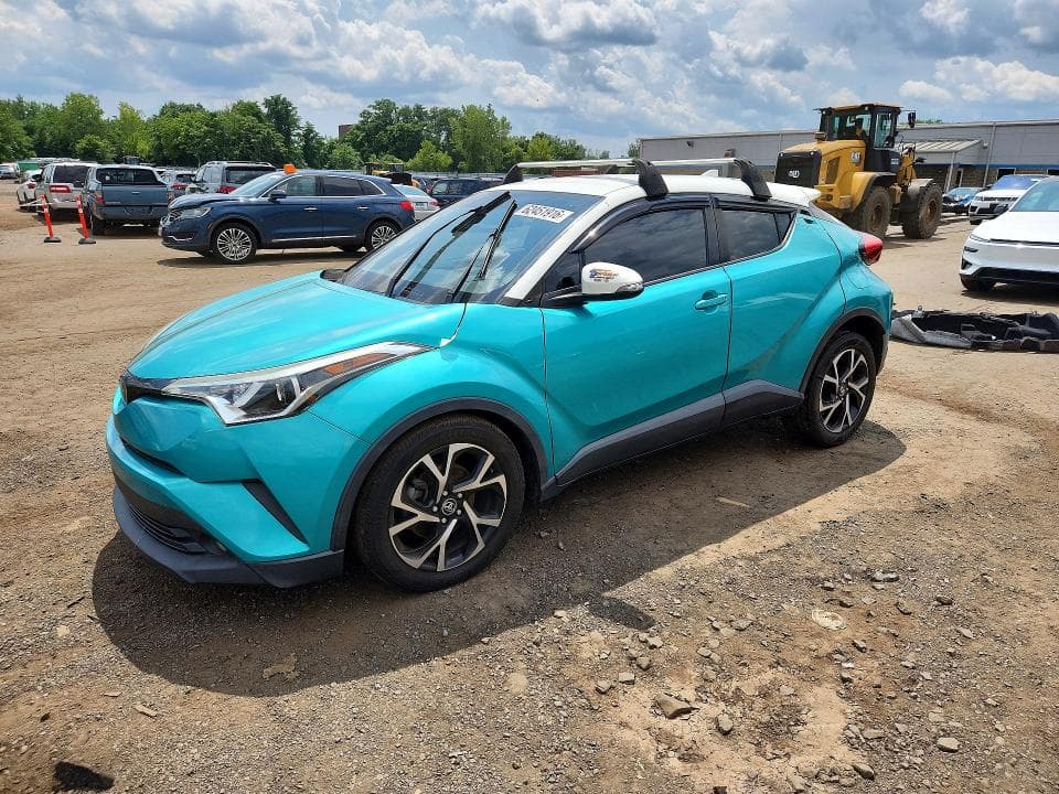2018 TOYOTA C-HR XLE PREMIUM - 1