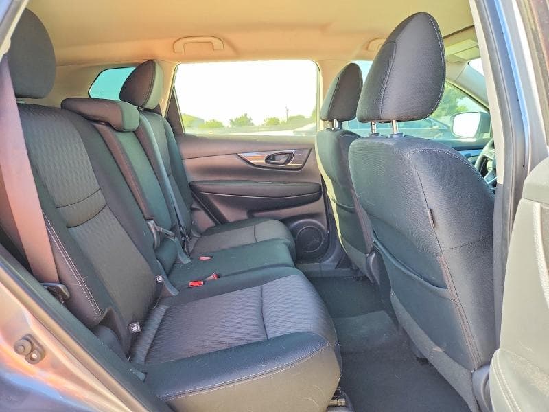 2019 NISSAN ROGUE S 11