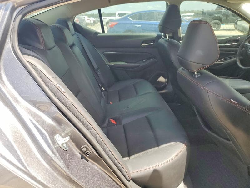 2024 NISSAN ALTIMA SR 10