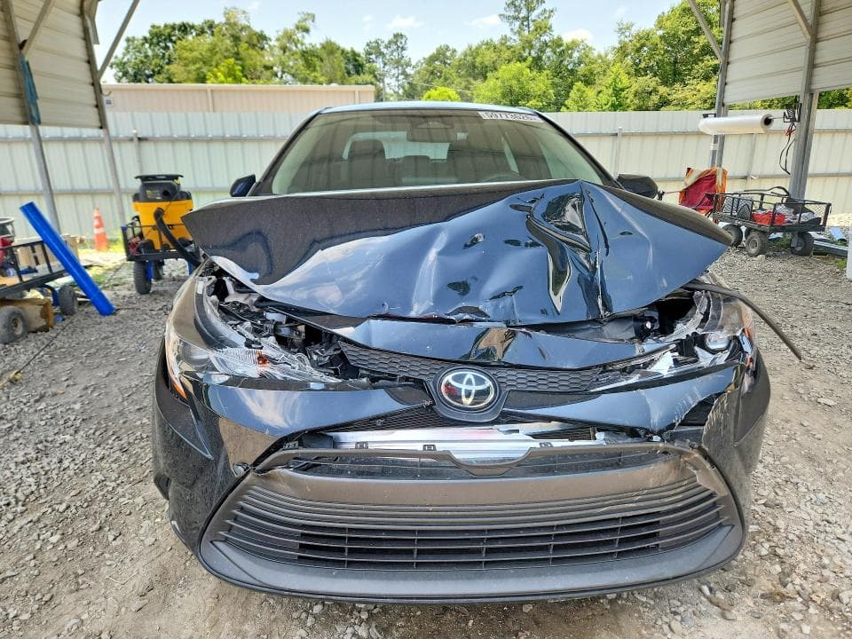 2025 TOYOTA COROLLA LE 5