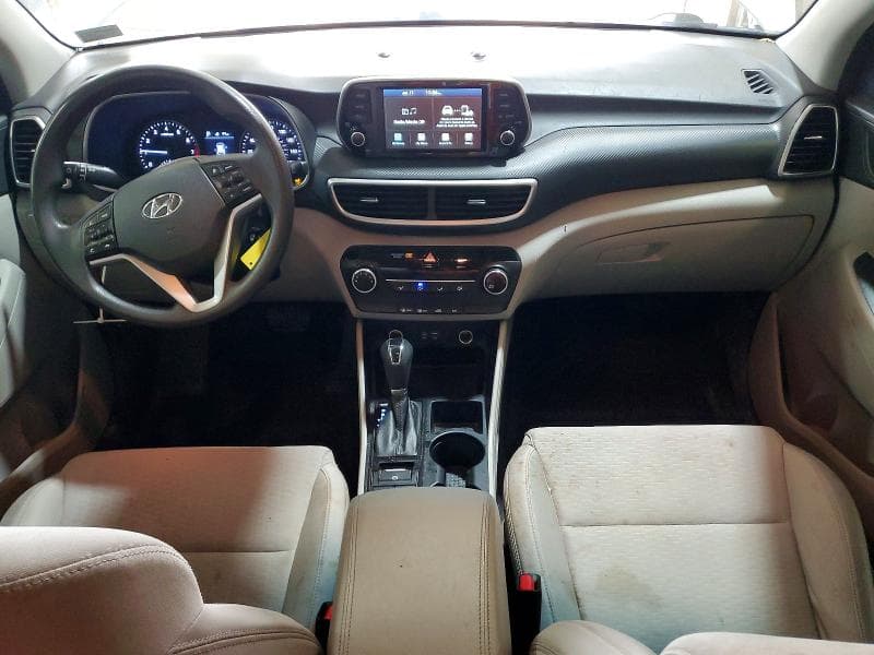 2021 HYUNDAI TUCSON SE 8