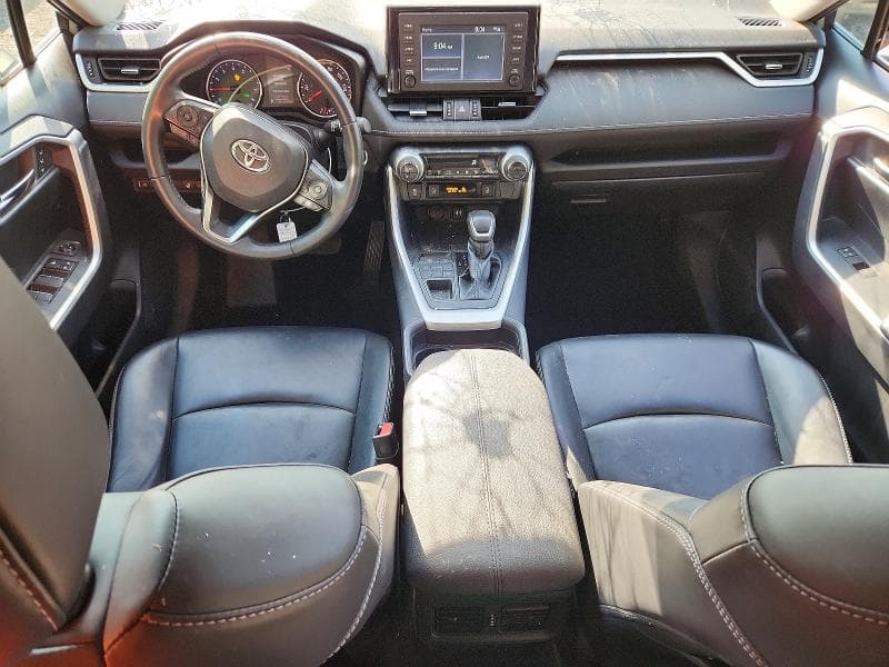 2019 TOYOTA RAV4 XLE PREMIUM 8