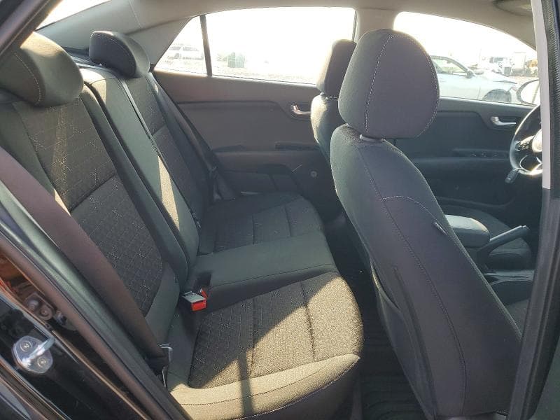 2022 KIA RIO S 10