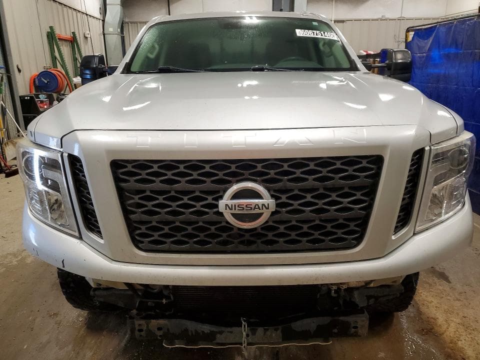 2018 NISSAN TITAN XD PRO-4X 5