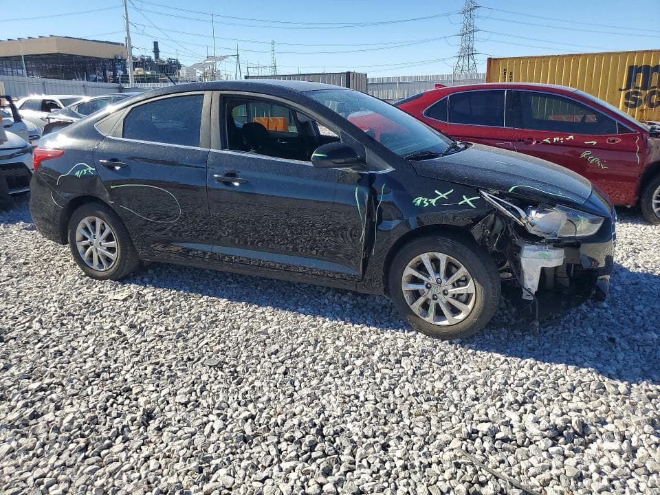 2019 HYUNDAI ACCENT SEL 4