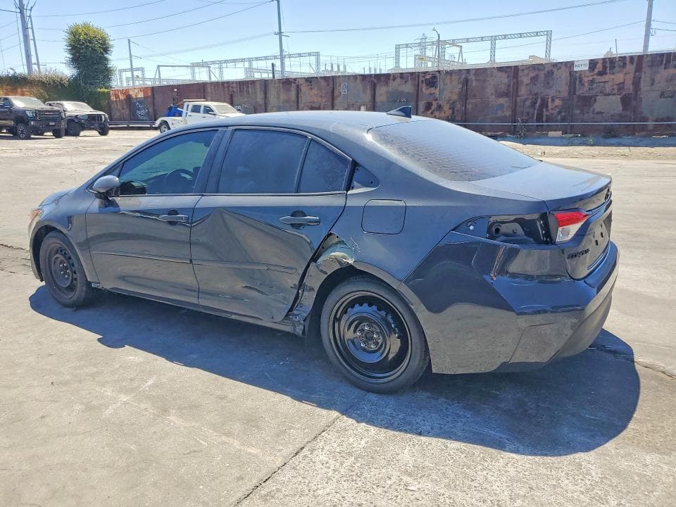 2025 TOYOTA COROLLA LE 2