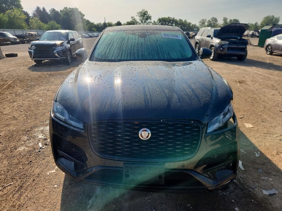 2022 JAGUAR F-PACE S 5