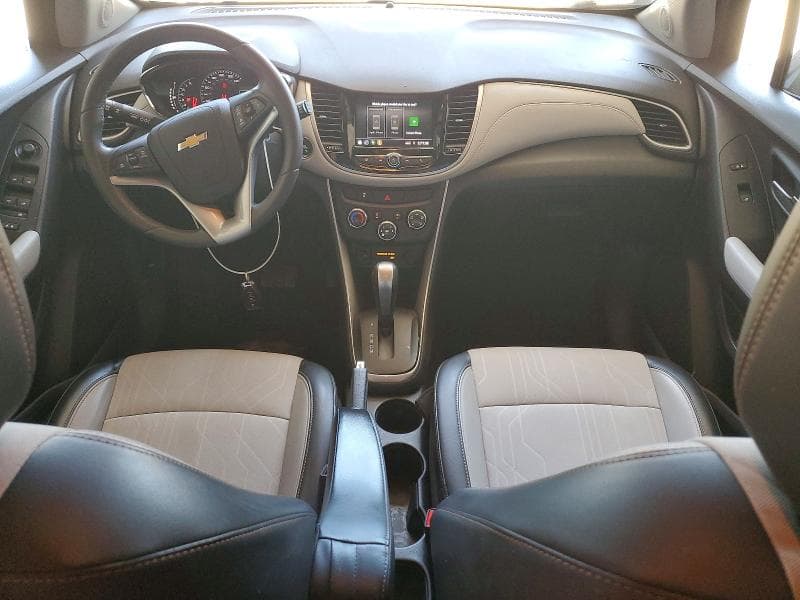 2021 CHEVROLET TRAX 1LT 8