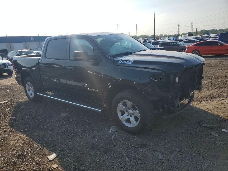 2025 RAM 1500 BIG HORN 4