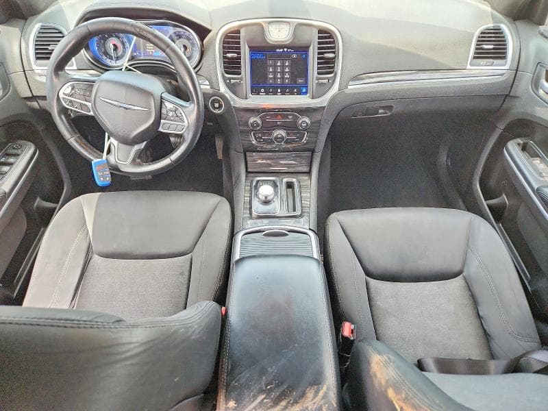 2019 CHRYSLER 300 TOURING 8