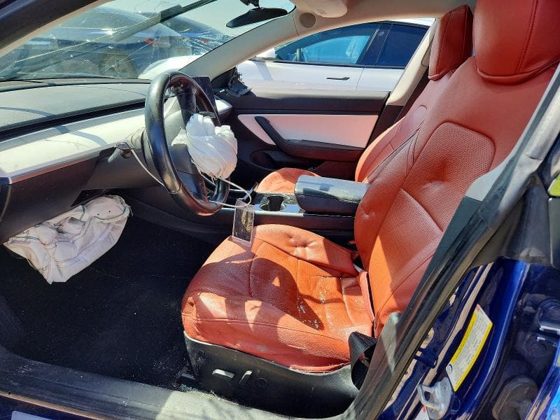 2018 TESLA MODEL 3 7