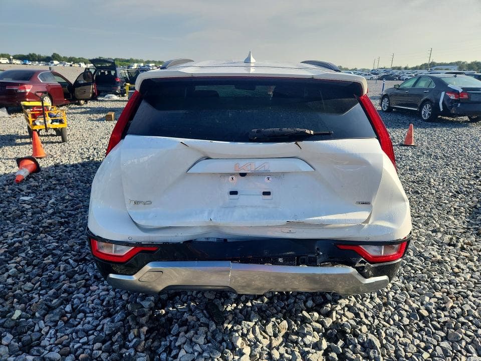 2024 KIA NIRO EX 6
