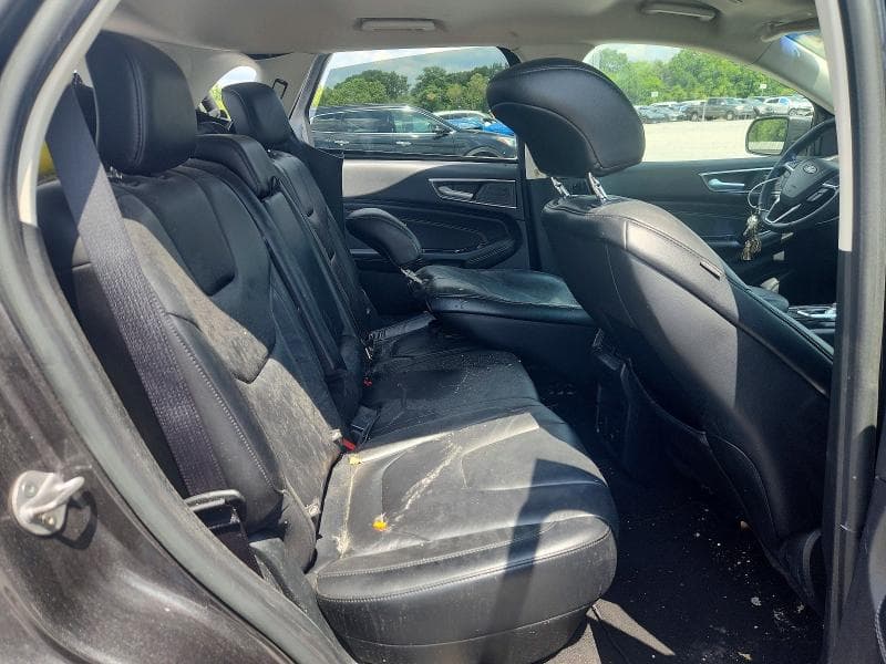 2019 FORD EDGE TITANIUM 11