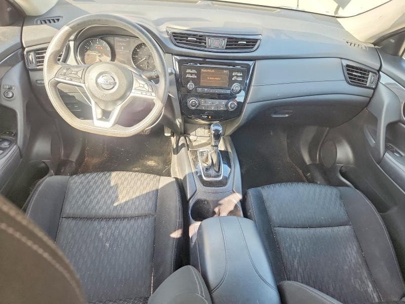 2017 NISSAN ROGUE S 8