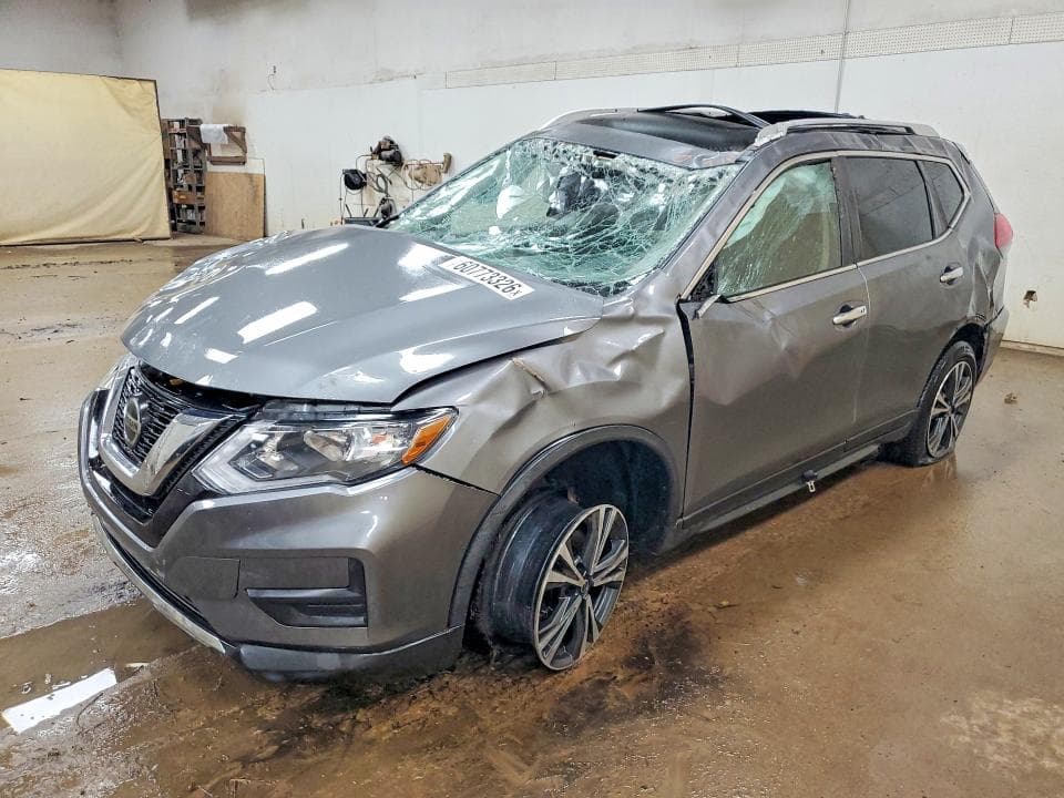 2019 NISSAN ROGUE SV