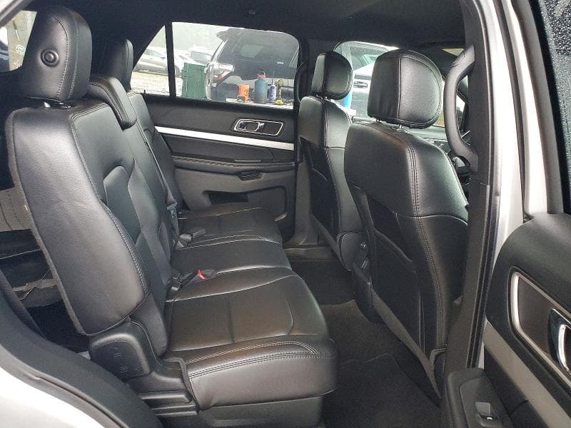 2017 FORD EXPLORER XLT 10