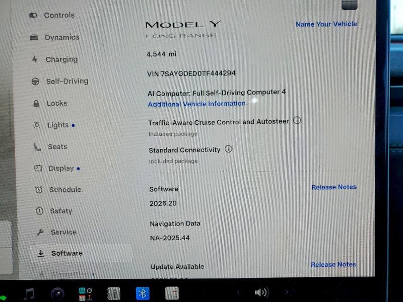 2026 TESLA MODEL Y 9