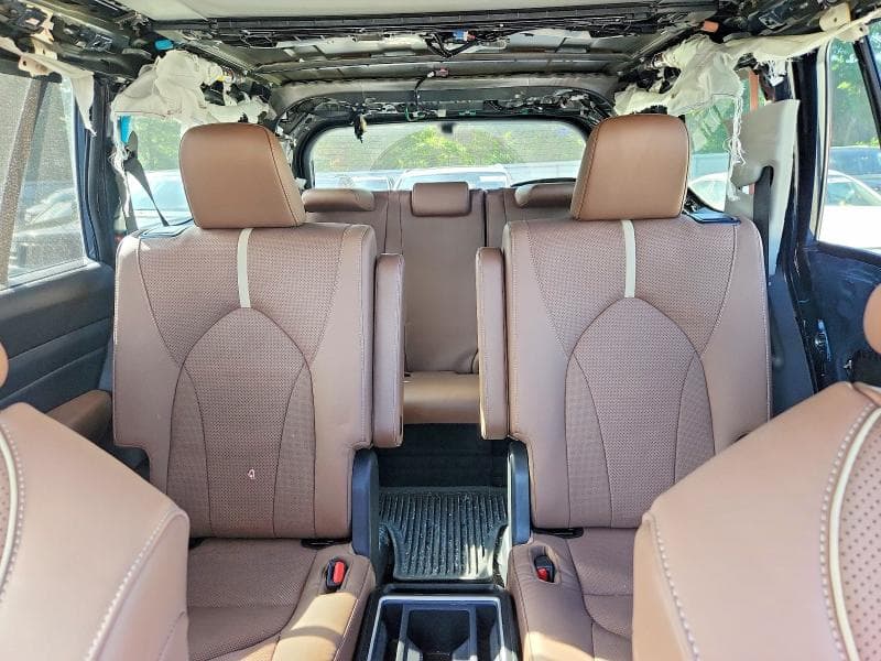 2025 TOYOTA GRAND HIGHLANDER PLATINUM 10