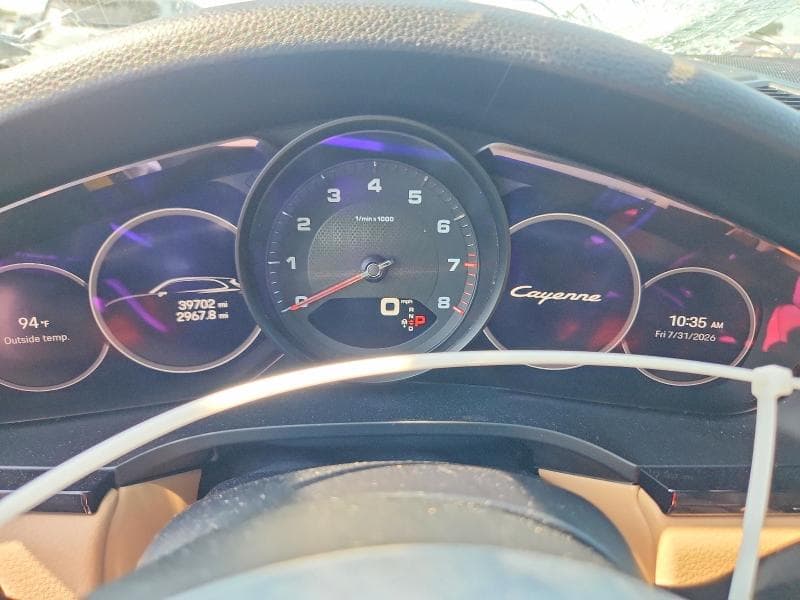 2022 PORSCHE CAYENNE 9