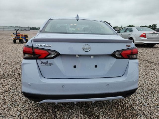 2024 NISSAN VERSA SR 6