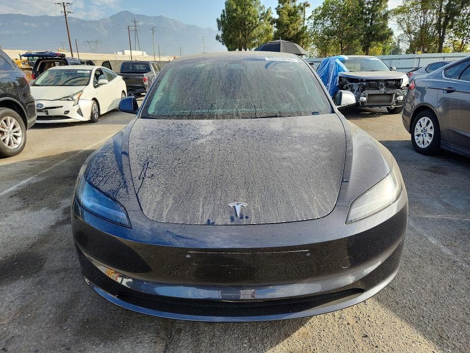 2025 TESLA MODEL 3 5