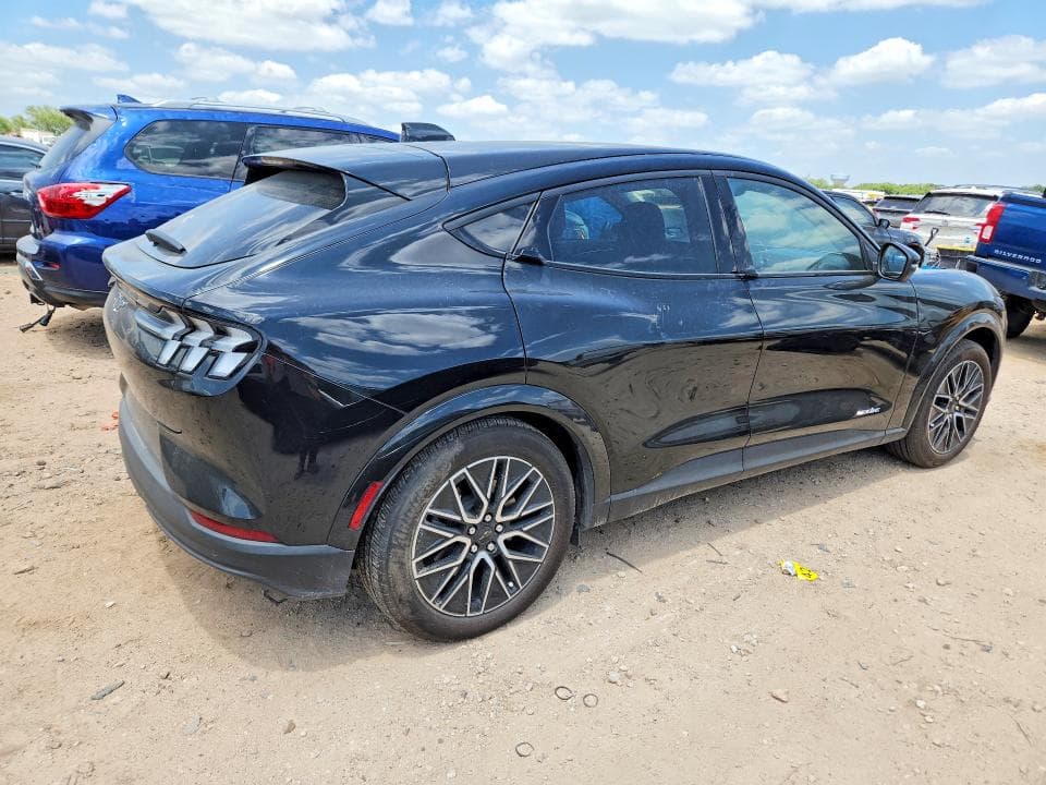 2026 FORD MUSTANG MACH-E PREMIUM 3