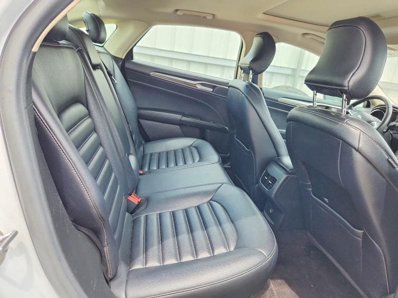 2019 FORD FUSION SEL 10