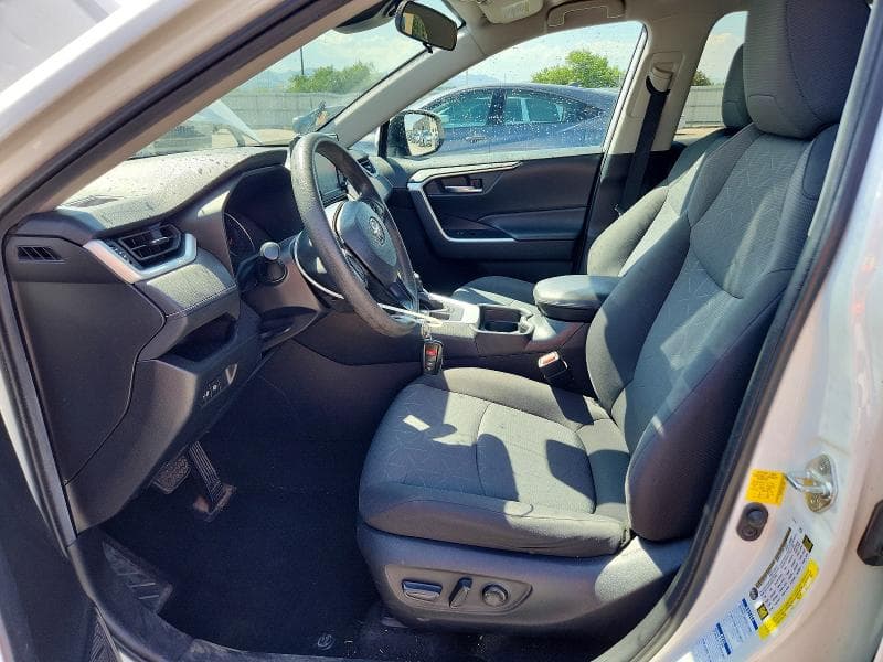 2021 TOYOTA RAV4 XLE 7