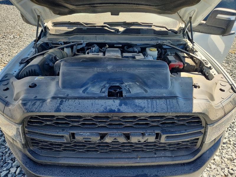 2024 RAM 2500 TRADESMAN 11