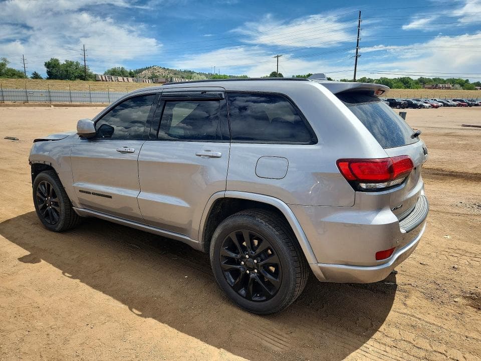 2018 JEEP GRAND CHEROKEE LAREDO 2